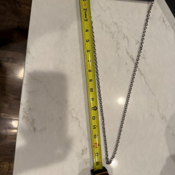 Prada Quilted Leather Clutch with Detachable Chain - Picture 11 of 16